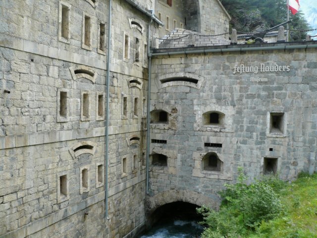 photo7.jpg