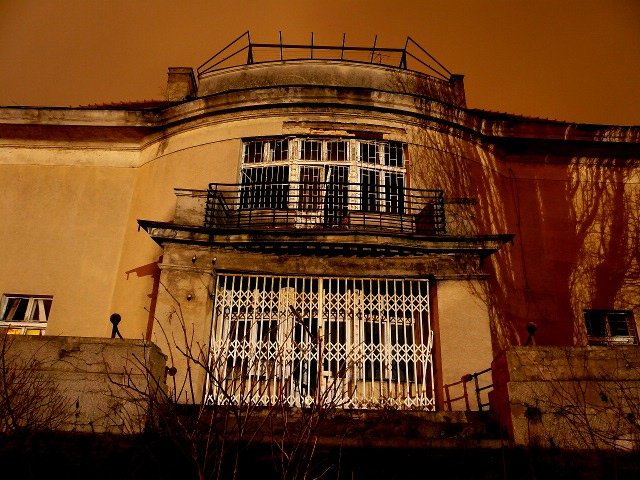 photo2.jpg