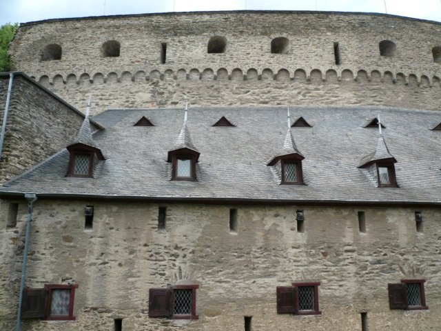 photo2.jpg
