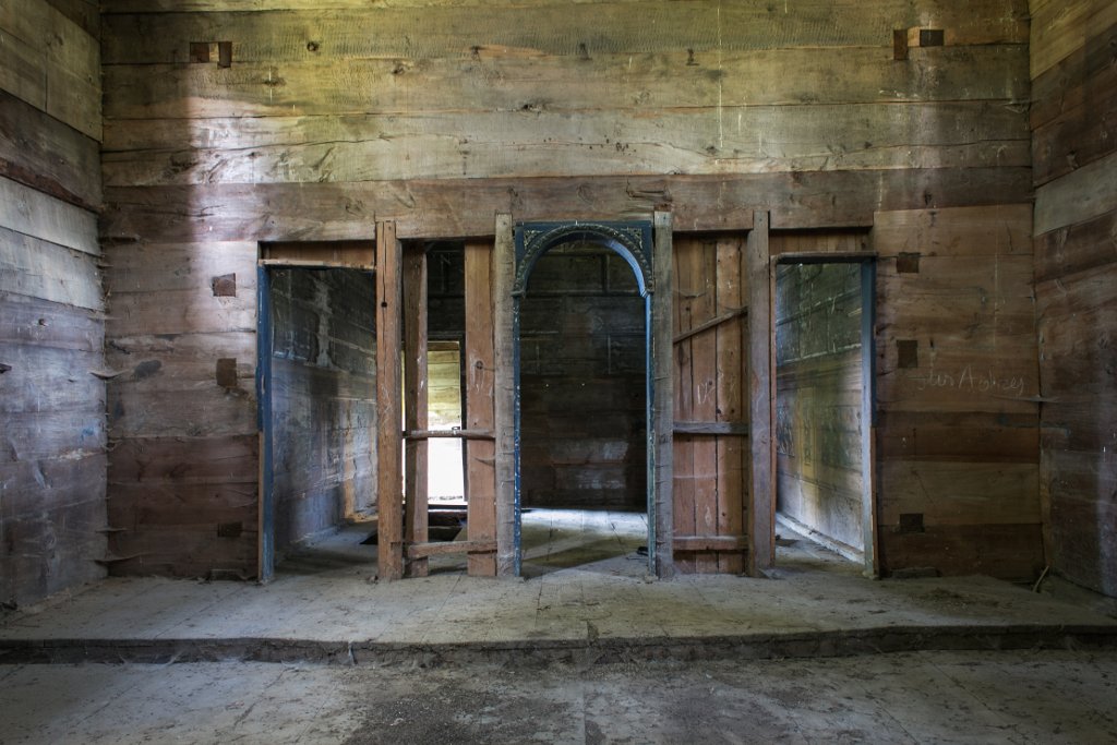 photo3.jpg