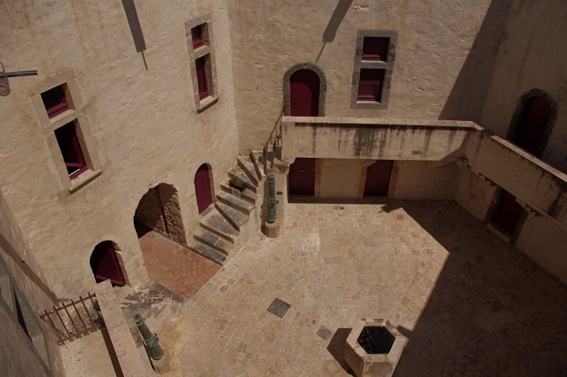 photo7.jpg