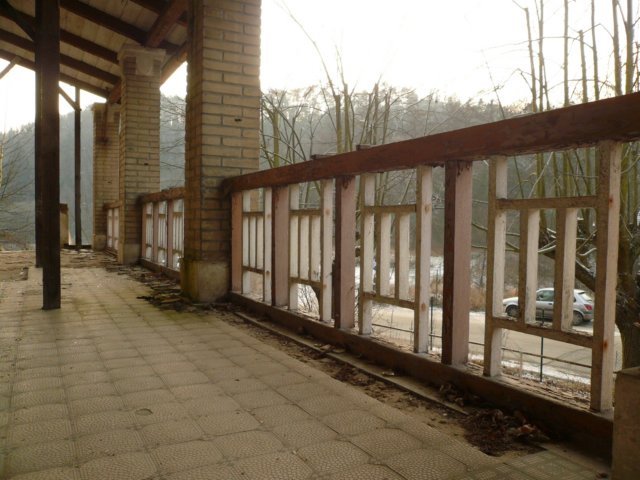 photo2.jpg