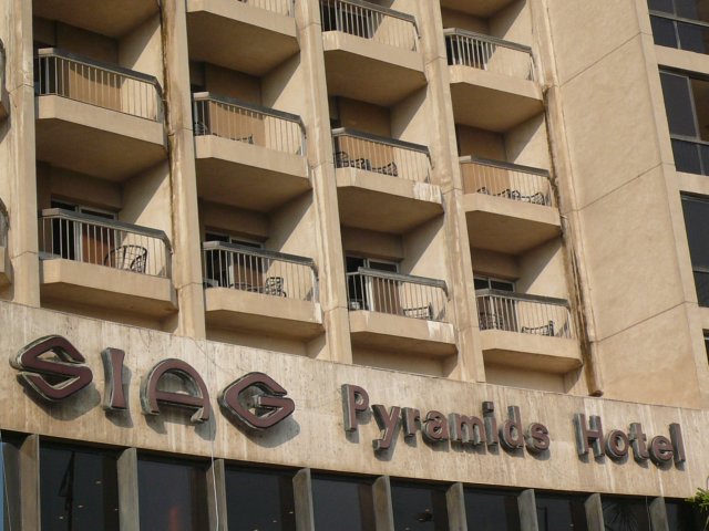 photo2.jpg