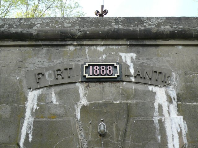 photo3.jpg