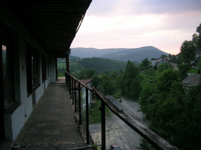 photo3.jpg