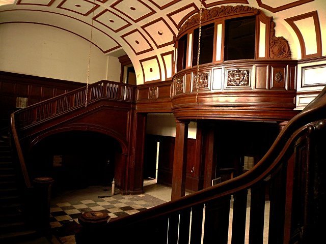 photo4.jpg