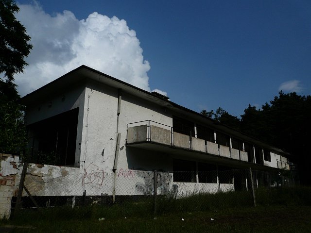 photo2.jpg
